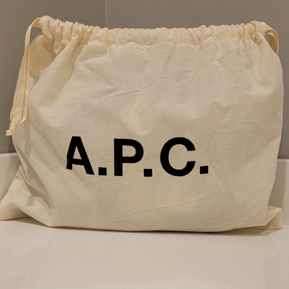 A.P.C. Black Betty Crossbody - Picture 9 of 9